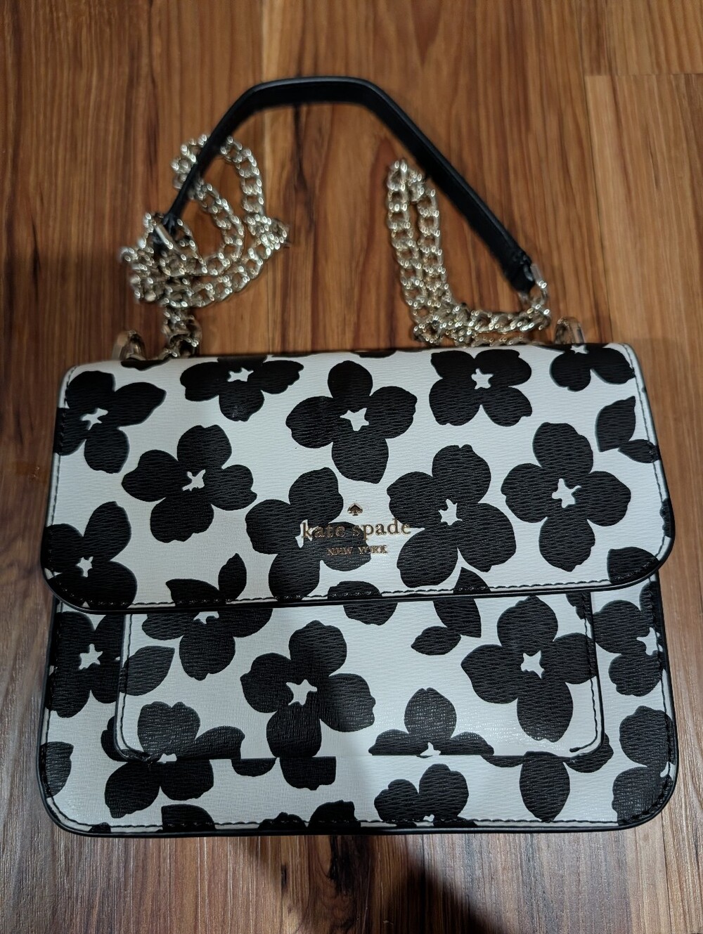 Kate Spade Black & White Floral Crossbody Flap Bag Silver Chain Strap